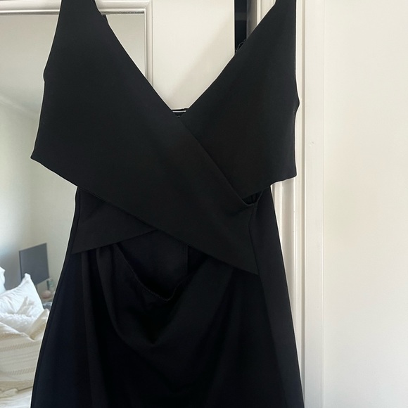 Black cut out dress - Picture 4 of 5